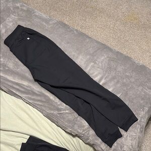 Women’s Fabletics Black Jogger Scrub Pants